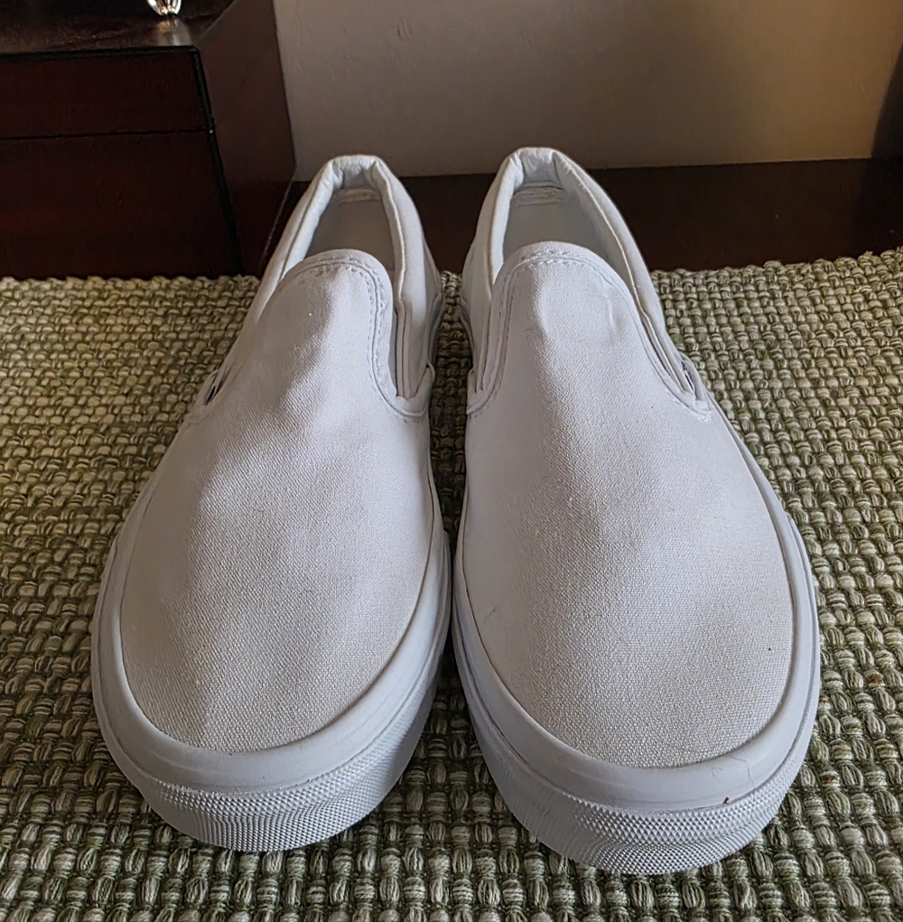 Vans Off The Wall White Slip On Sneakers